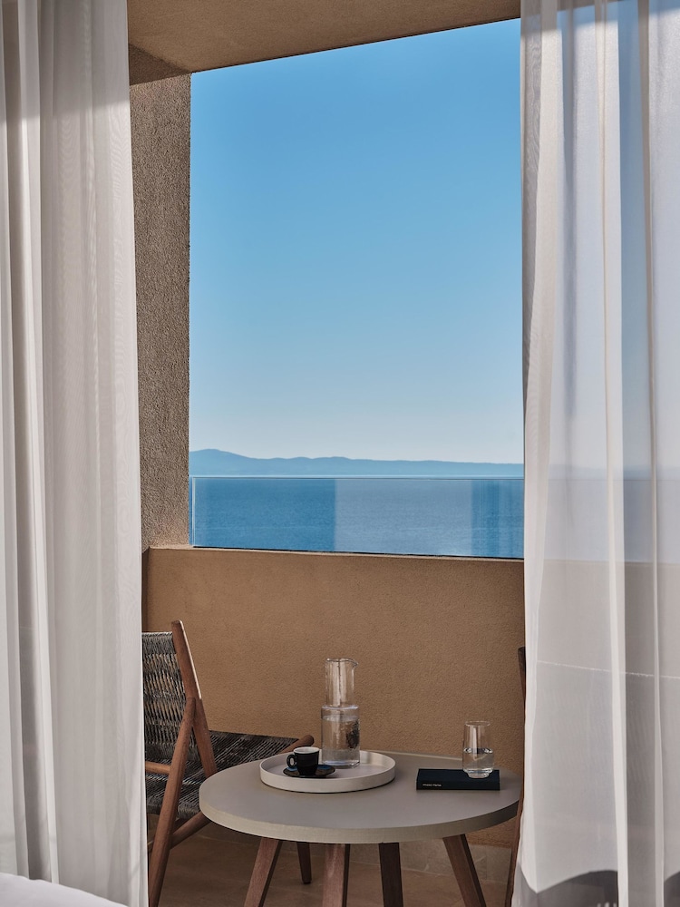 MERAVIA Leonardo Limited Edition - Adult Only — Hotel rooms in Afytos, Central Macedonia
