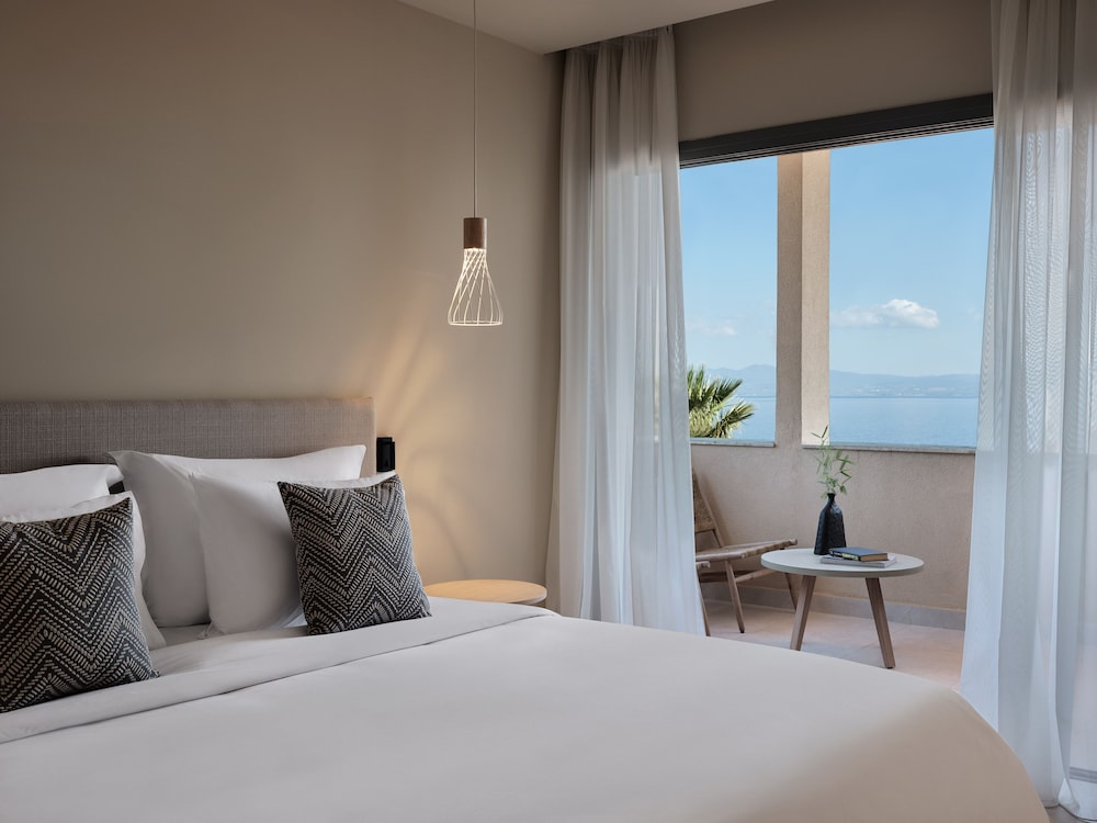 MERAVIA Leonardo Limited Edition - Adult Only — Hotel rooms in Afytos, Central Macedonia