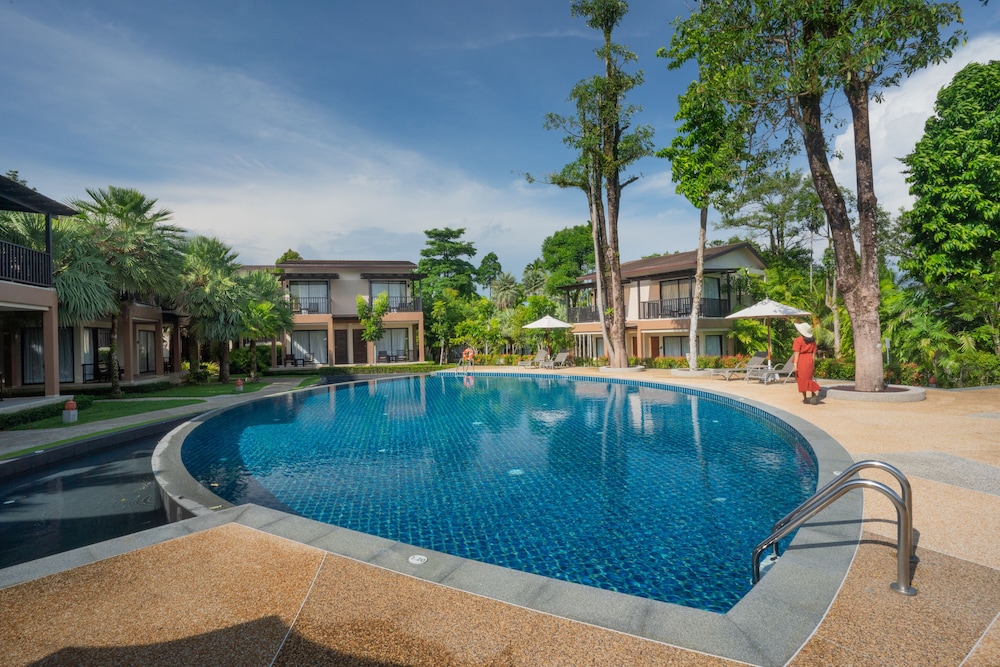 The Leaf On The Sands by Katathani — Swimming pool in Khao Lak, Phang Nga
