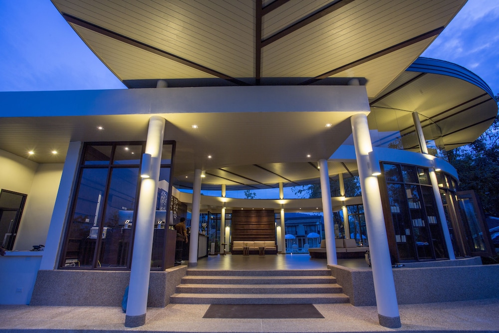 The Leaf On The Sands by Katathani — Hotel building in Khao Lak, Phang Nga
