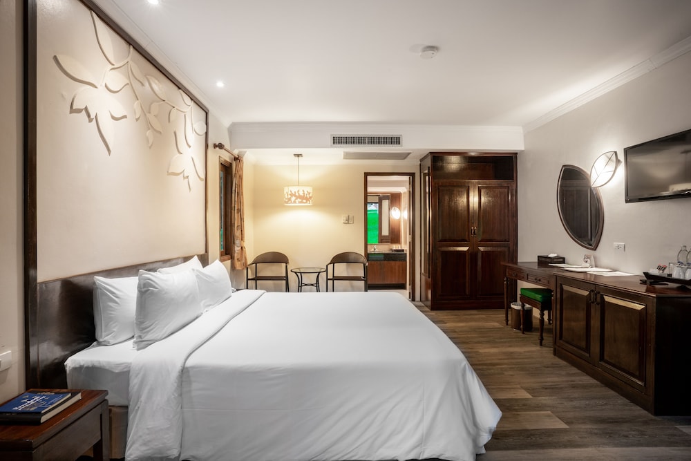 The Leaf On The Sands by Katathani — Hotel rooms in Khao Lak, Phang Nga