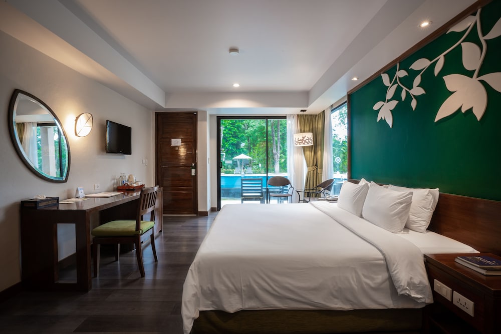 The Leaf On The Sands by Katathani — Hotel rooms in Khao Lak, Phang Nga