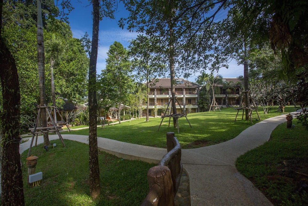The Leaf On The Sands by Katathani — Hotel building in Khao Lak, Phang Nga