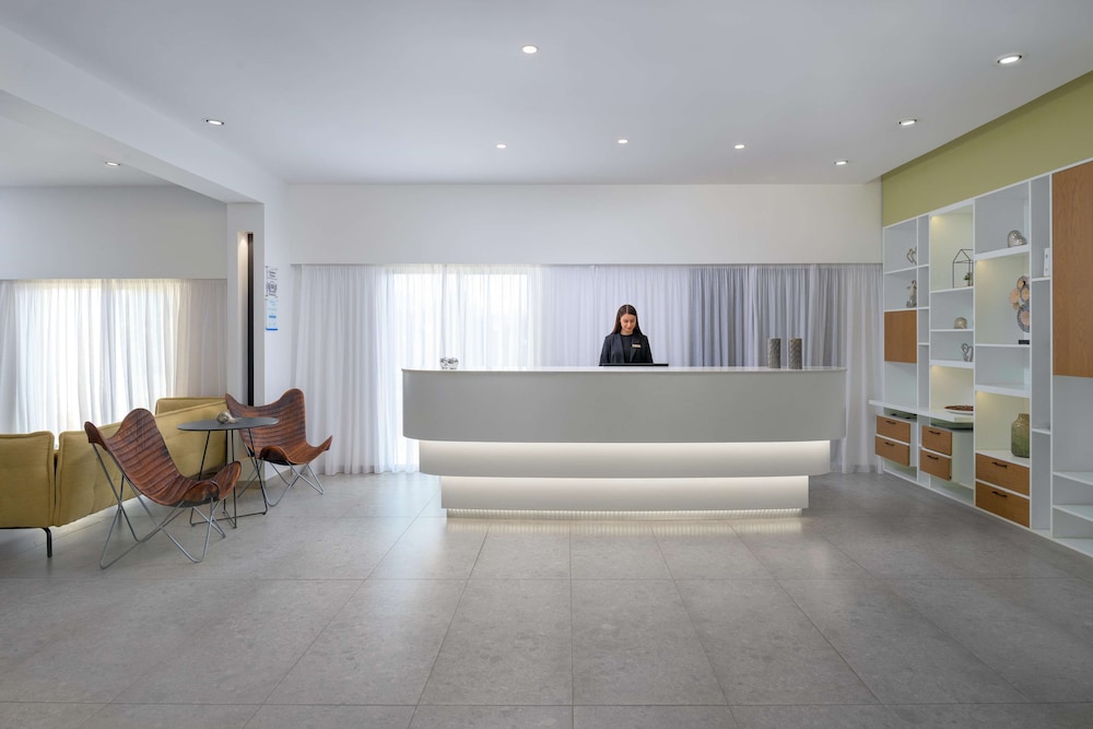 Lindos Breeze Beach Hotel — Hotel building in Kiotari, South Aegean