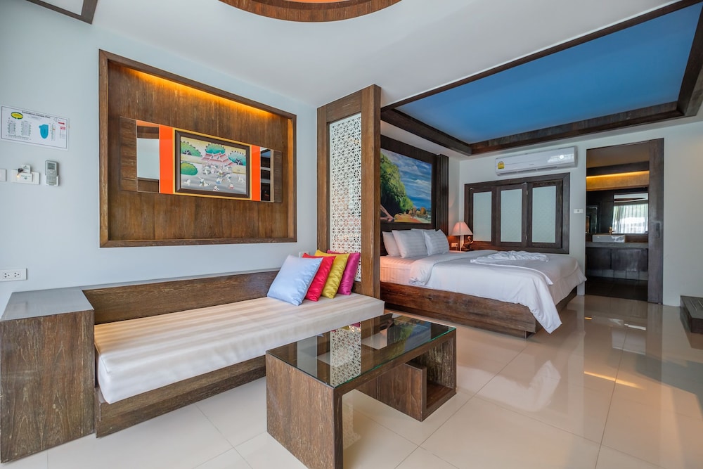 Naina Resort & Spa — Hotel rooms in Patong Beach, Phuket Province