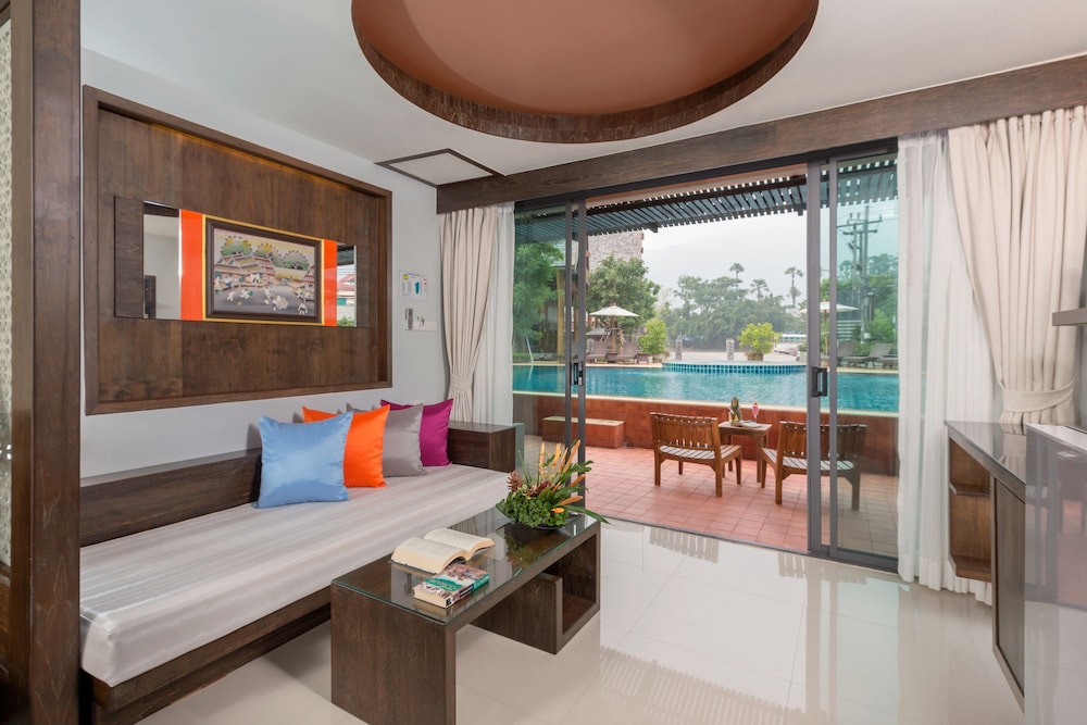 Naina Resort & Spa — Hotel rooms in Patong Beach, Phuket Province