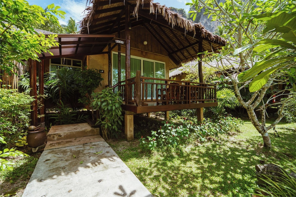 Ban Sainai Resort — Hotel building in Ao Nang, Krabi