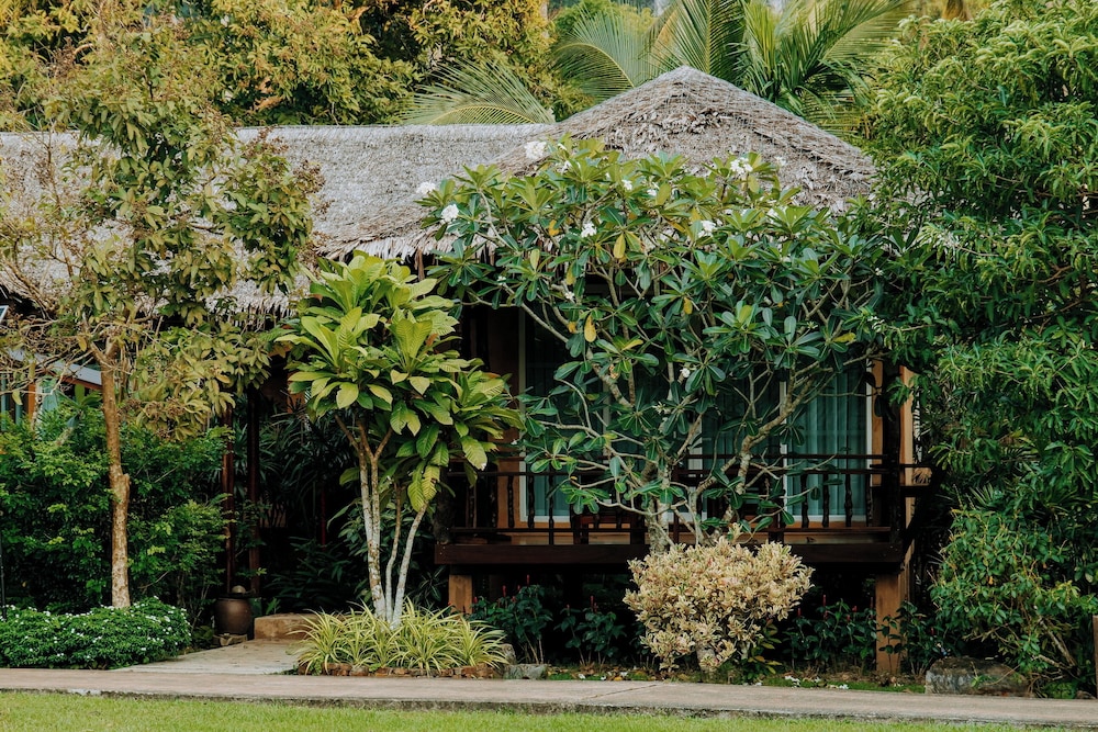 Ban Sainai Resort — Hotel building in Ao Nang, Krabi