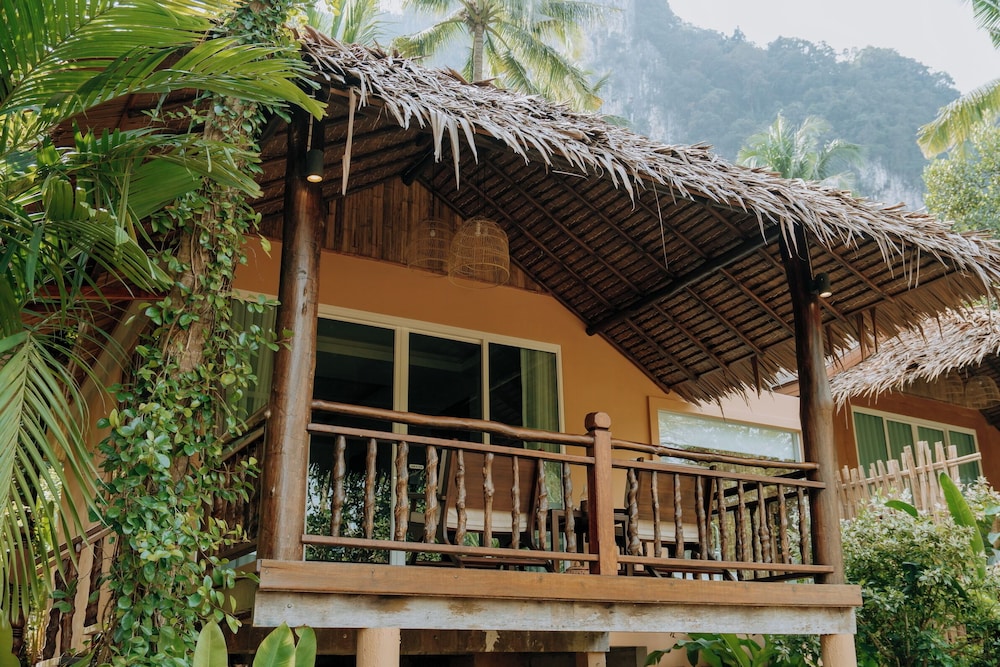 Ban Sainai Resort — Hotel building in Ao Nang, Krabi