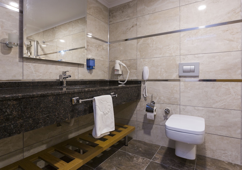 Lonicera City Hotel — Hotel rooms in Alanya