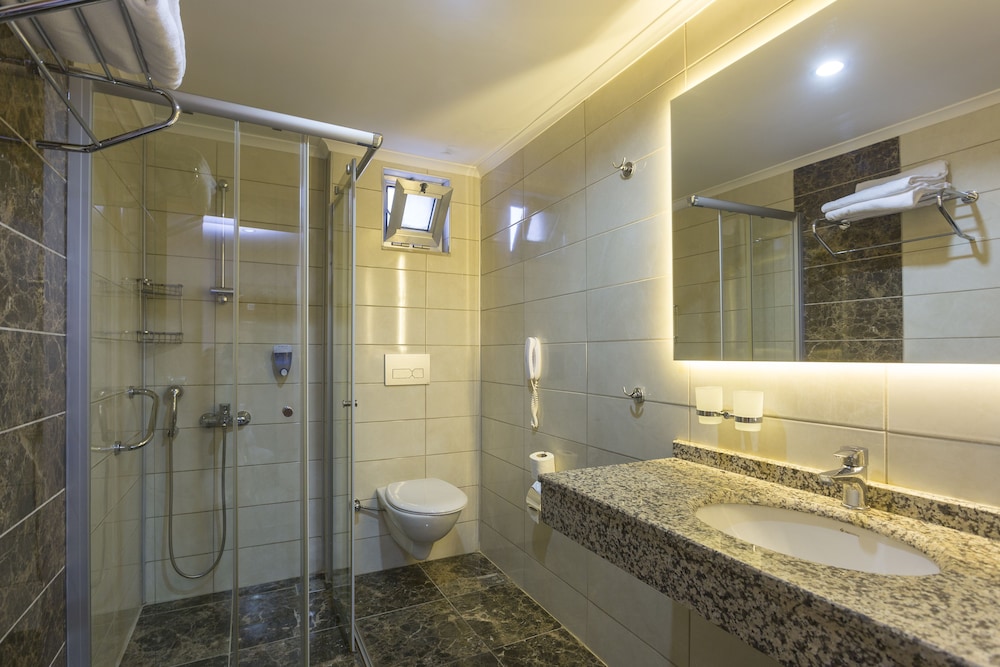 Lonicera City Hotel — Hotel rooms in Alanya