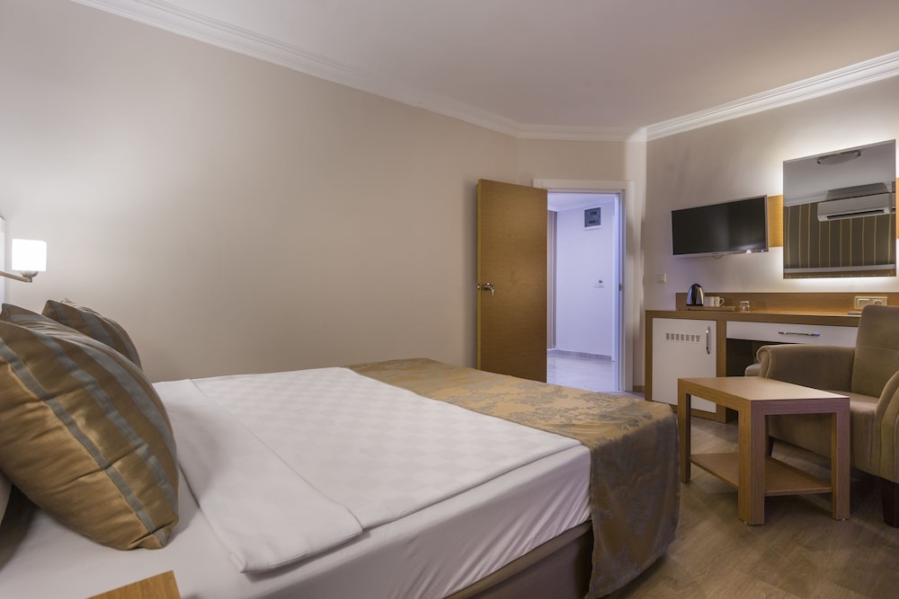 Lonicera City Hotel — Hotel rooms in Alanya