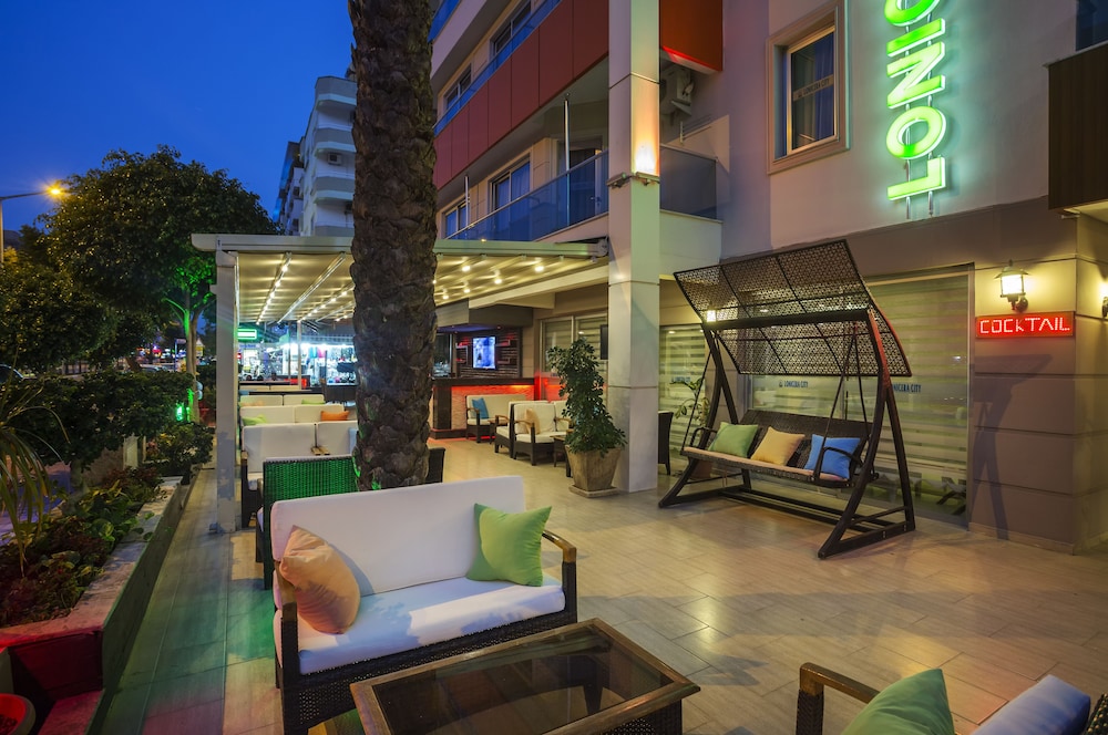 Lonicera City Hotel — Restaurant & bars in Alanya