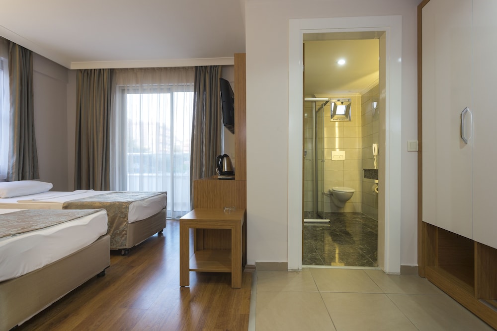 Lonicera City Hotel — Hotel rooms in Alanya
