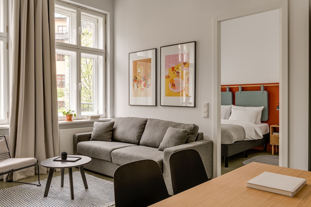 Plantonia — Hotel rooms in Krakow, Lesser Poland