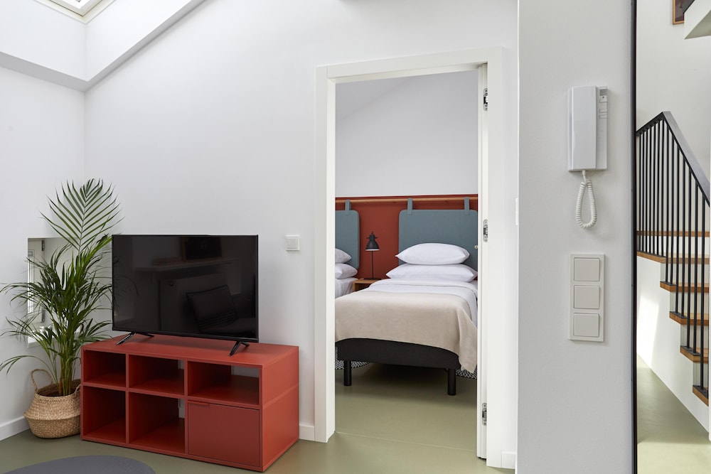 Plantonia — Hotel rooms in Krakow, Lesser Poland