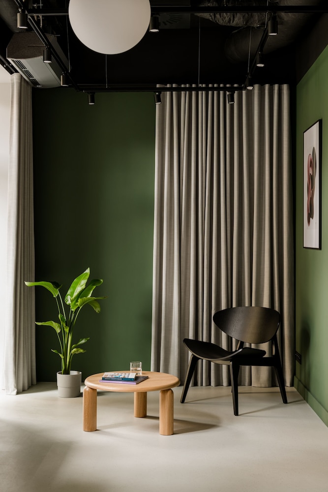 Plantonia — Hotel rooms in Krakow, Lesser Poland