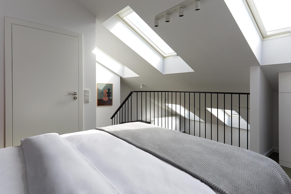 Plantonia — Hotel rooms in Krakow, Lesser Poland