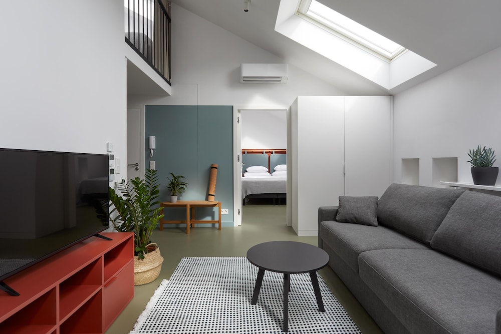 Plantonia — Hotel rooms in Krakow, Lesser Poland