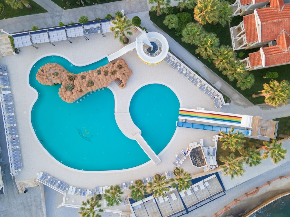 Lucas Didim Resort — Swimming pool in Didim, Aydin
