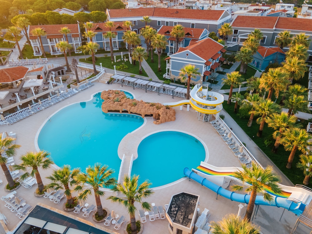 Lucas Didim Resort — Swimming pool in Didim, Aydin