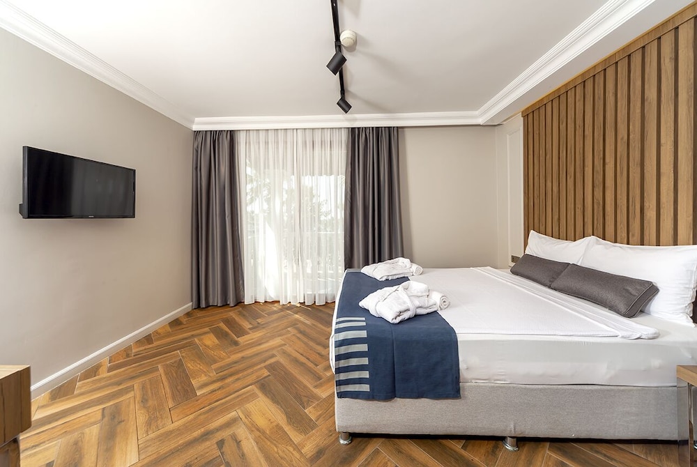 Lucas Didim Resort — Hotel rooms in Didim, Aydin