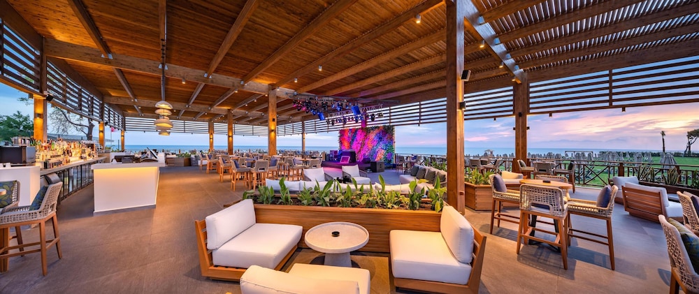 Rixos Park Belek - All Inclusive - The Land of Legends Access — Restaurant in Belek