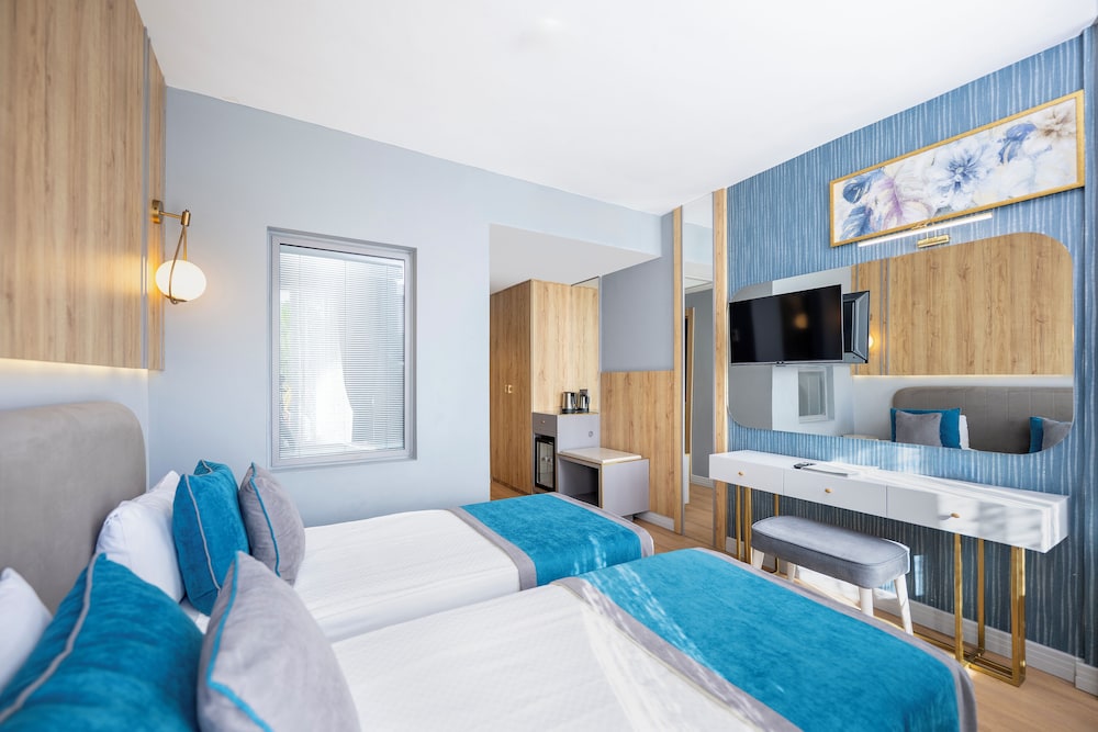 Sealife Lounge Hotel - Adult Only — Hotel rooms in Antalya