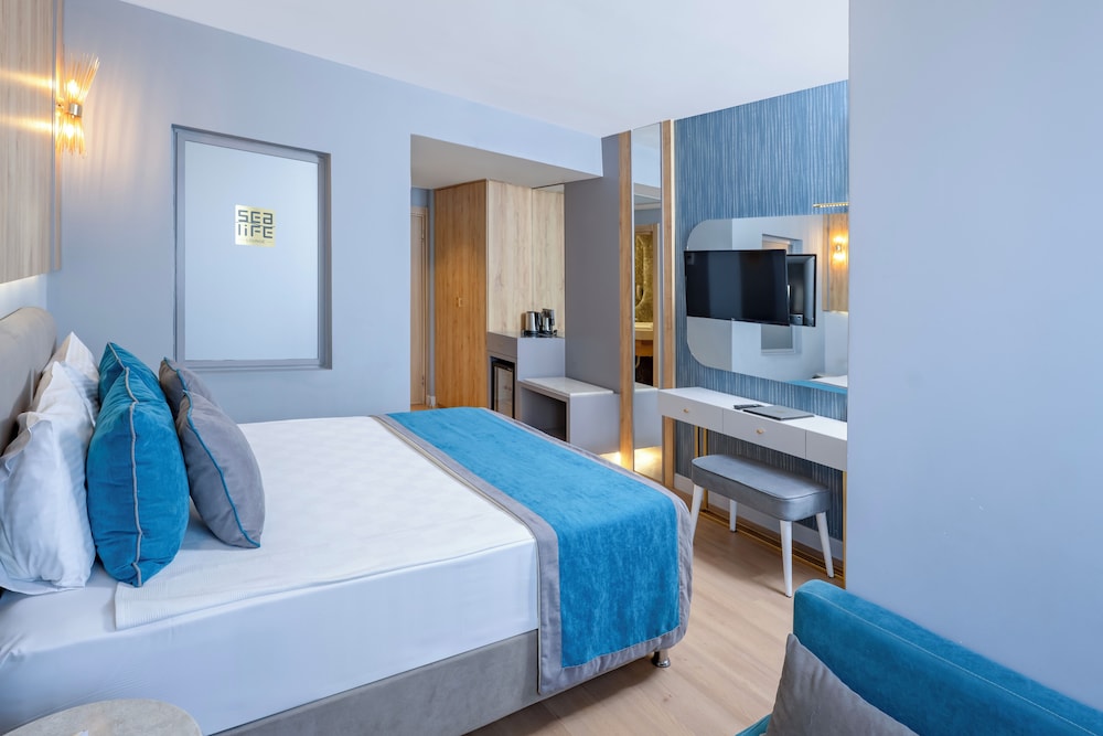 Sealife Lounge Hotel - Adult Only — Hotel rooms in Antalya