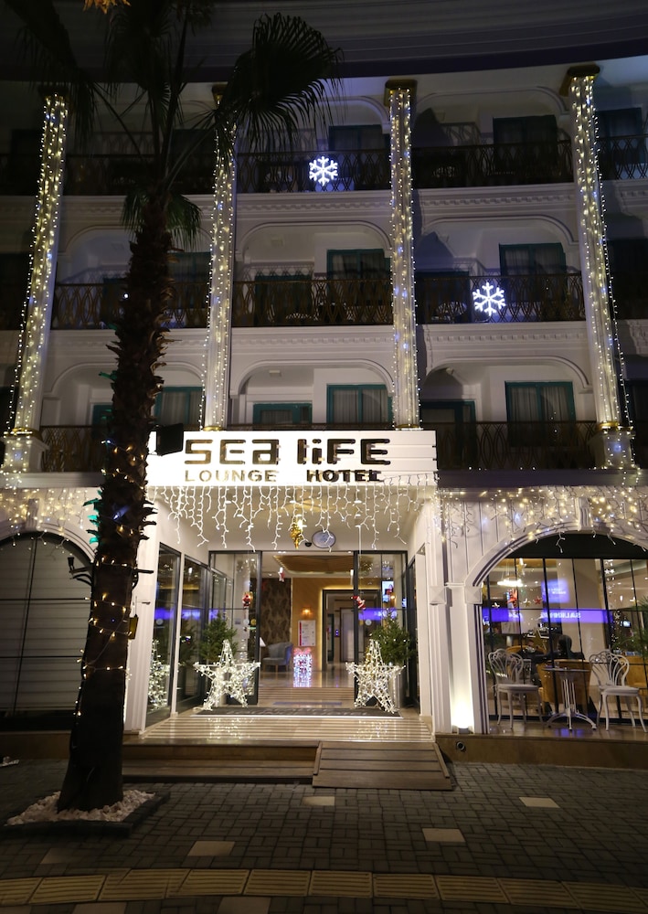 Sealife Lounge Hotel - Adult Only — Hotel building in Antalya