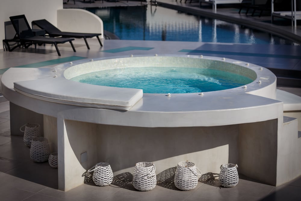 Mar n Mar Crown Hotel and Suites — Spa in Kamari, South Aegean