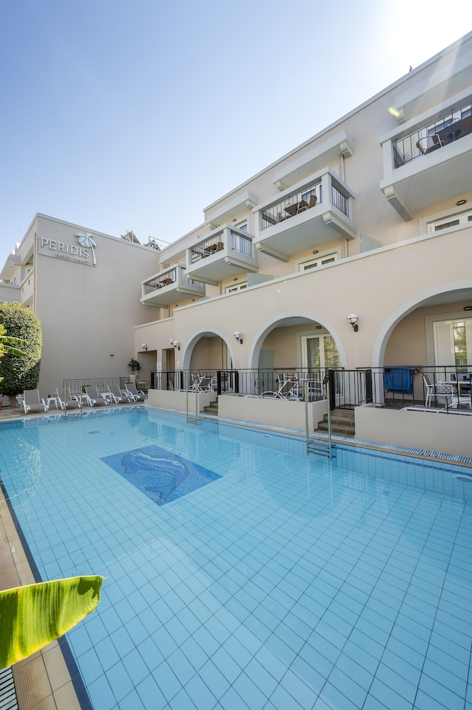 Peridis Family Resort — Swimming pool in Kos Town, South Aegean