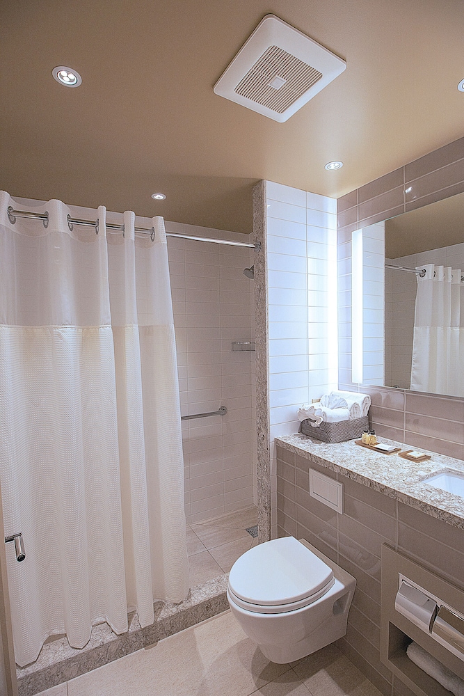 Opera House Hotel — Hotel rooms in New York City, New York State