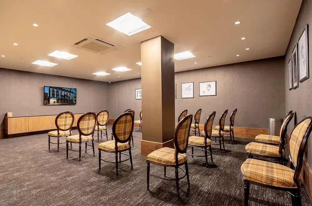 Opera House Hotel — Hotel building in New York City, New York State