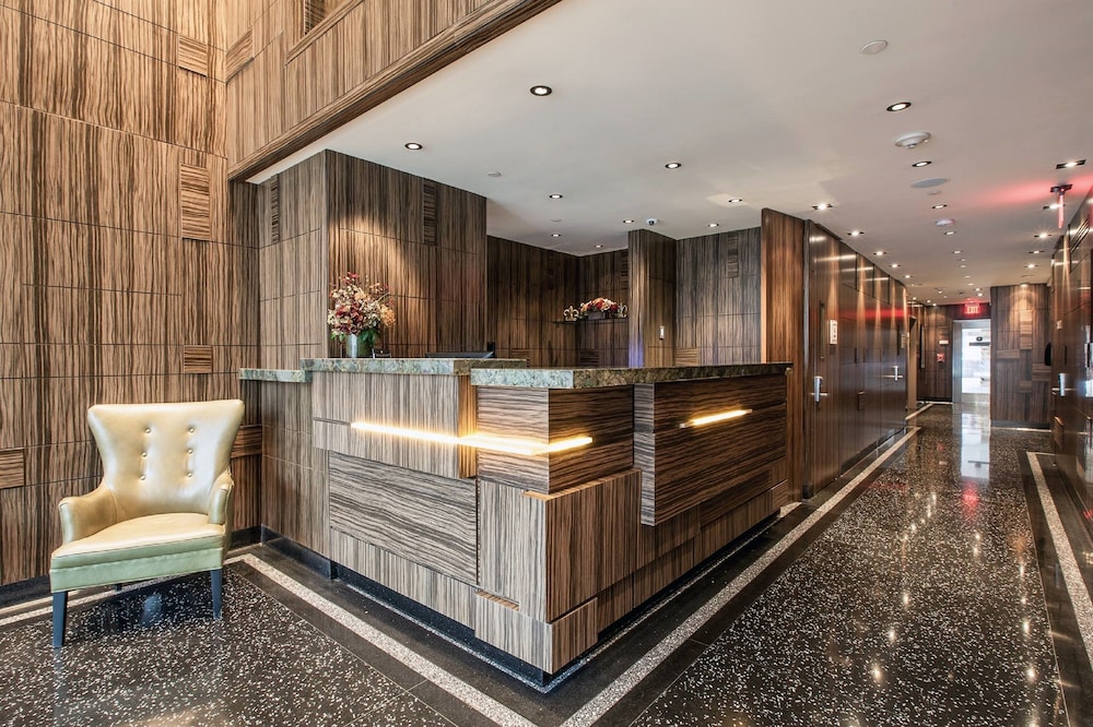 Opera House Hotel — Hotel building in New York City, New York State
