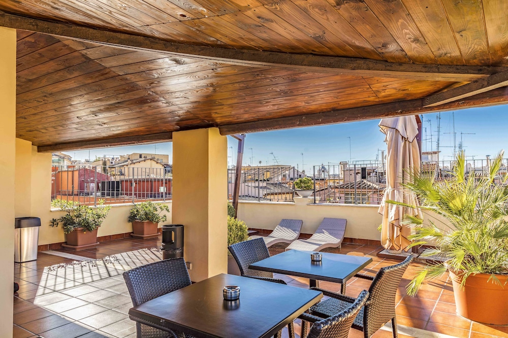 Relais Trevi 95 Boutique Hotel — Restaurant & bars in Rome, Lazio