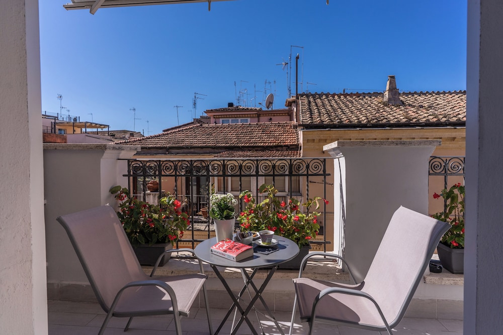 Relais Trevi 95 Boutique Hotel — Attractions in the area in Rome, Lazio