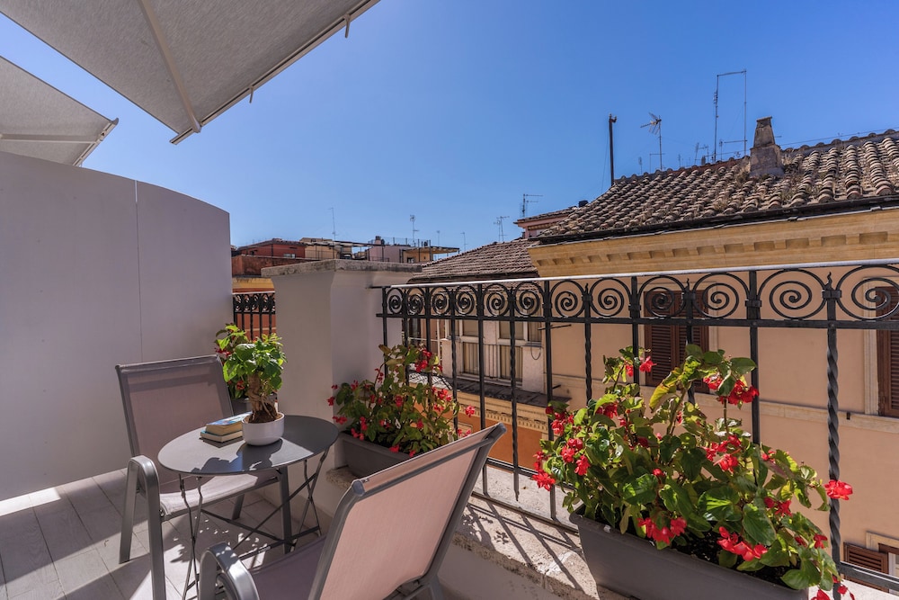 Relais Trevi 95 Boutique Hotel — Attractions in the area in Rome, Lazio