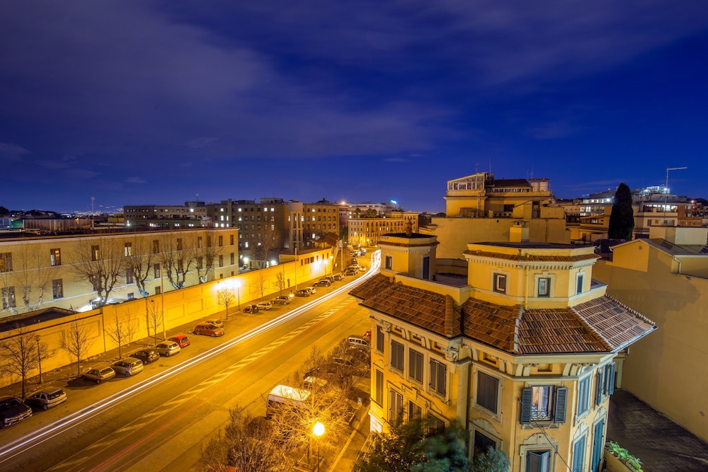 Hotel Canada, BW Premier Collection — Attractions in the area in Rome, Lazio