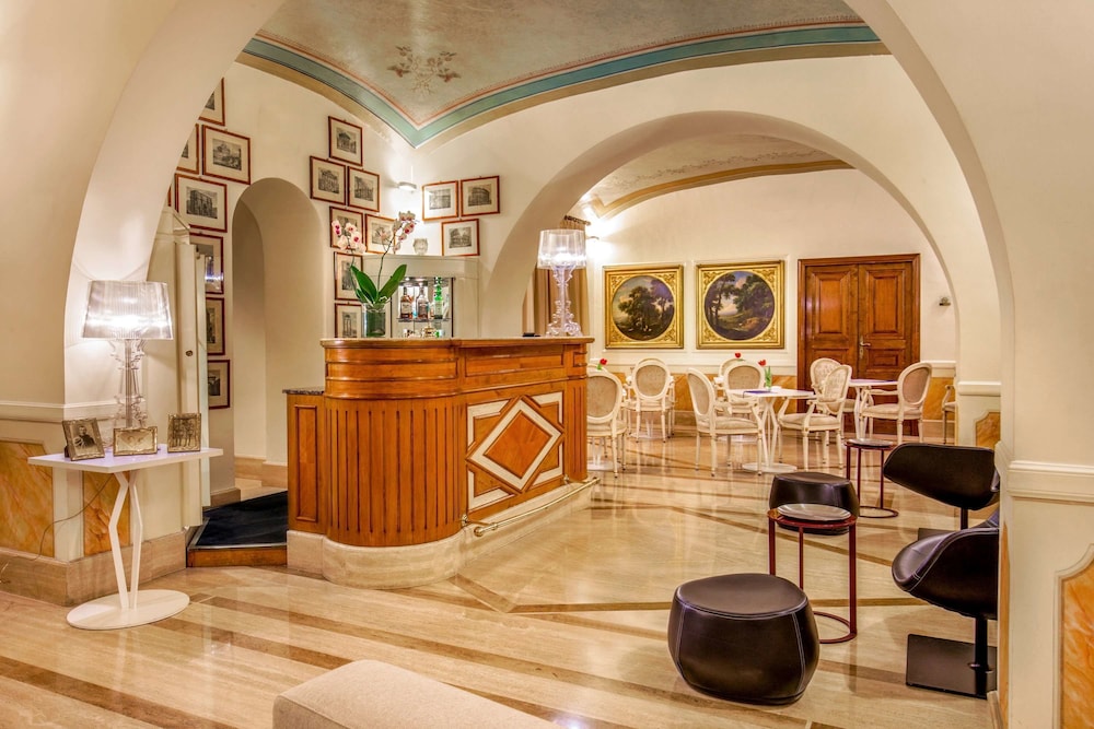 Hotel Canada, BW Premier Collection — Restaurant & bars in Rome, Lazio