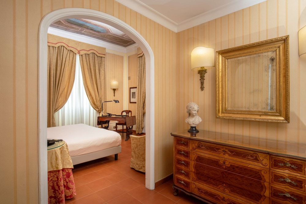 Hotel Canada, BW Premier Collection — Hotel rooms in Rome, Lazio