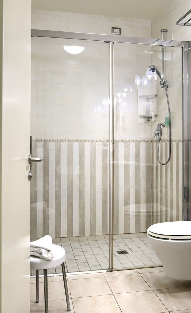 Domus Australia — Hotel rooms in Rome, Lazio