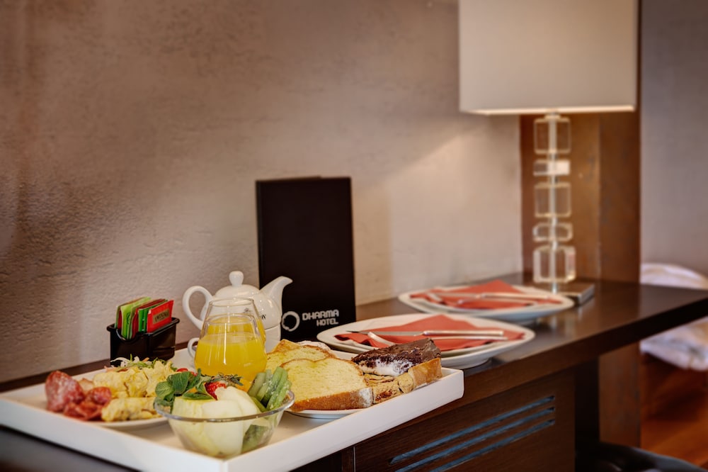 Dharma Luxury Hotel & Spa. — Restaurant & bars in Rome, Lazio