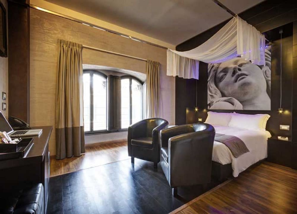 Dharma Luxury Hotel & Spa. — Hotel rooms in Rome, Lazio