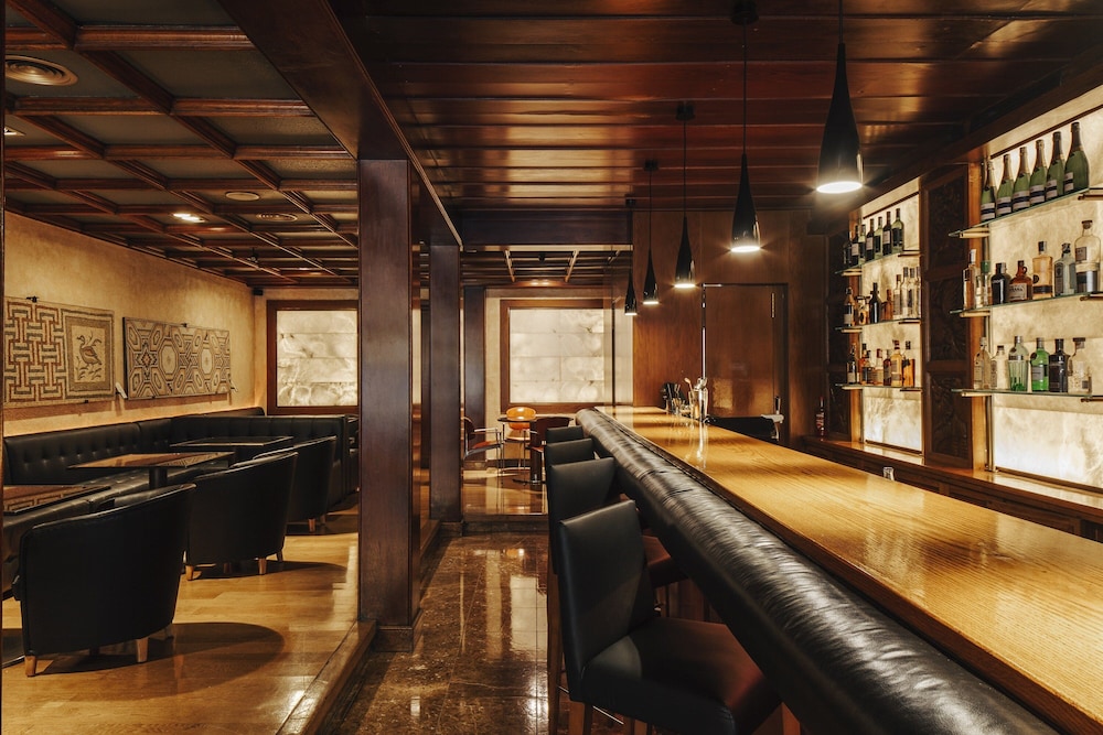 Hotel Derby Barcelona — Restaurant & bars in Barcelona, Catalonia