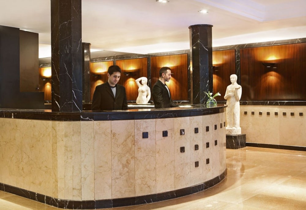 Hotel Derby Barcelona — Hotel building in Barcelona, Catalonia