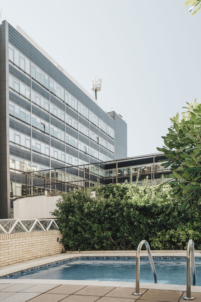 Hotel Derby Barcelona — Hotel building in Barcelona, Catalonia
