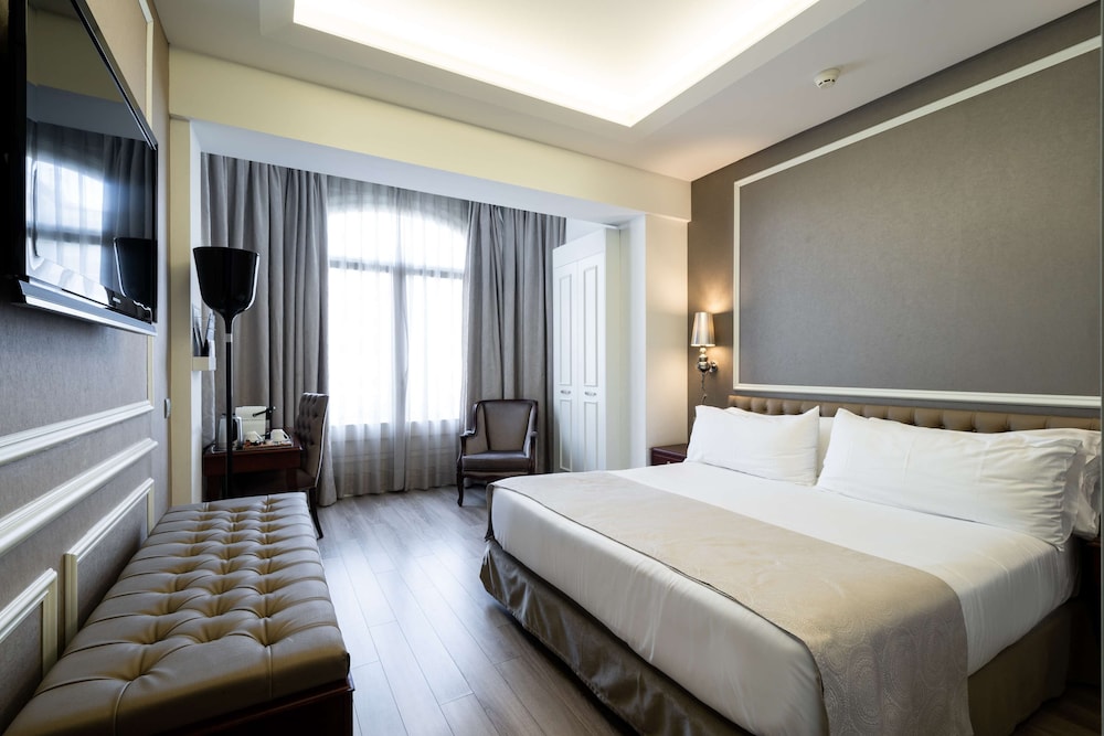 Catalonia Passeig de Gràcia — Hotel rooms in Barcelona, Catalonia
