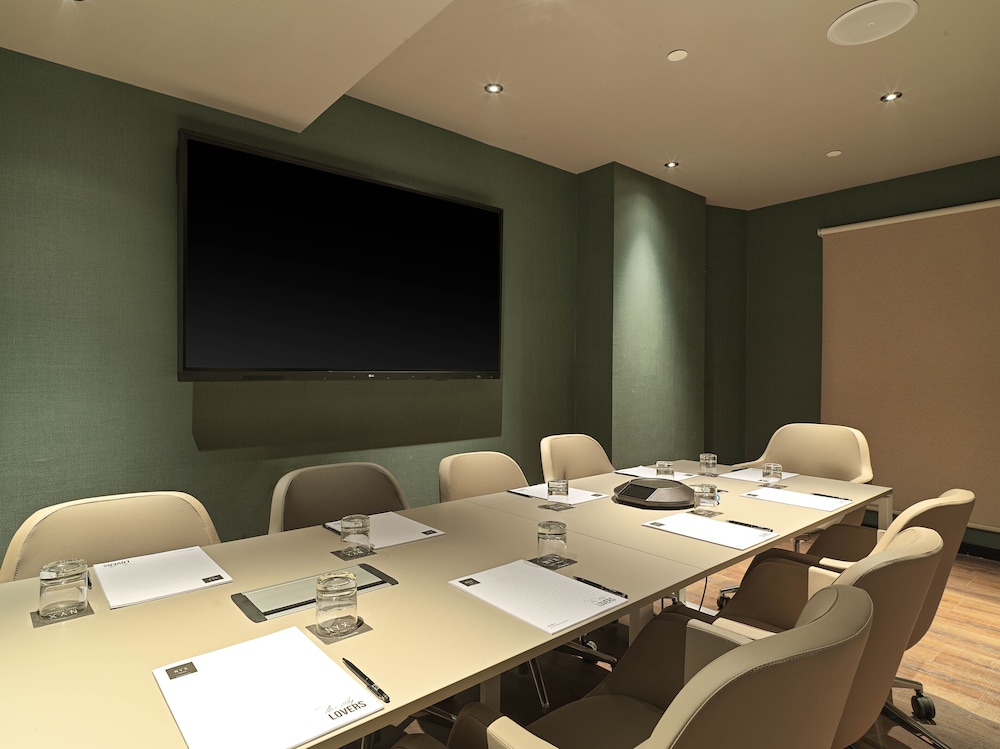 NYX Hotel Limassol — Hotel building in Limassol, Limassol Region
