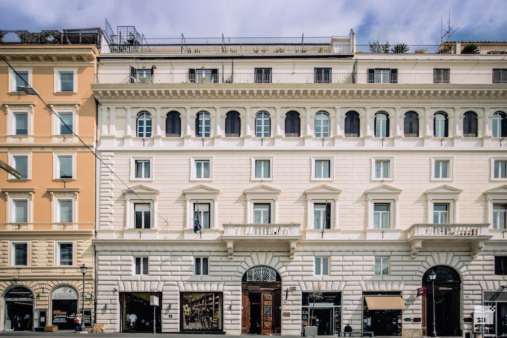 Hotel Boutique Nazionale — Main photo in Rome, Lazio